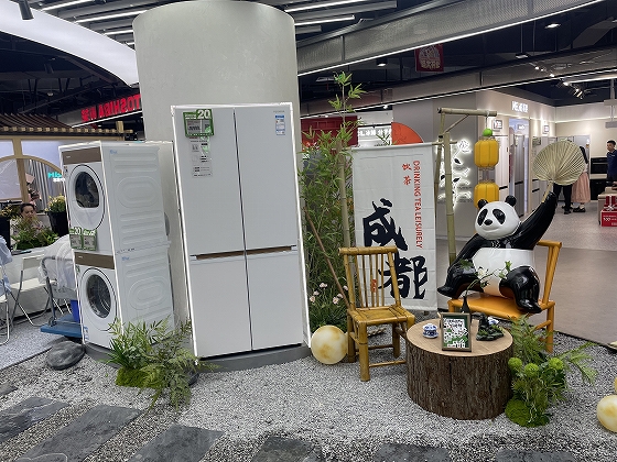 冷蔵庫がレシピを提案！？2025年は「AI家電元年」