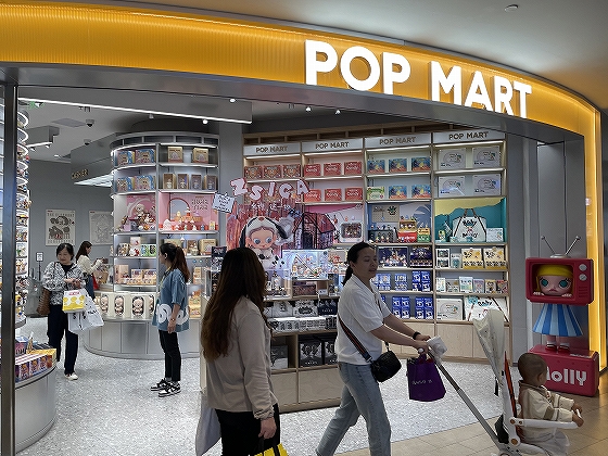POPMARTの店舗数が急増中