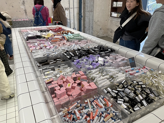 コスメサンプルのセレクトショップ「HARMAY（話梅）」旗艦店
